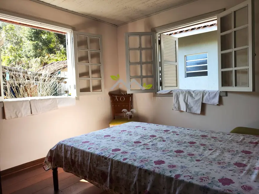 Foto 7 de Casa com 2 quartos à venda, 200m2 em Campos Do Jordao - SP
