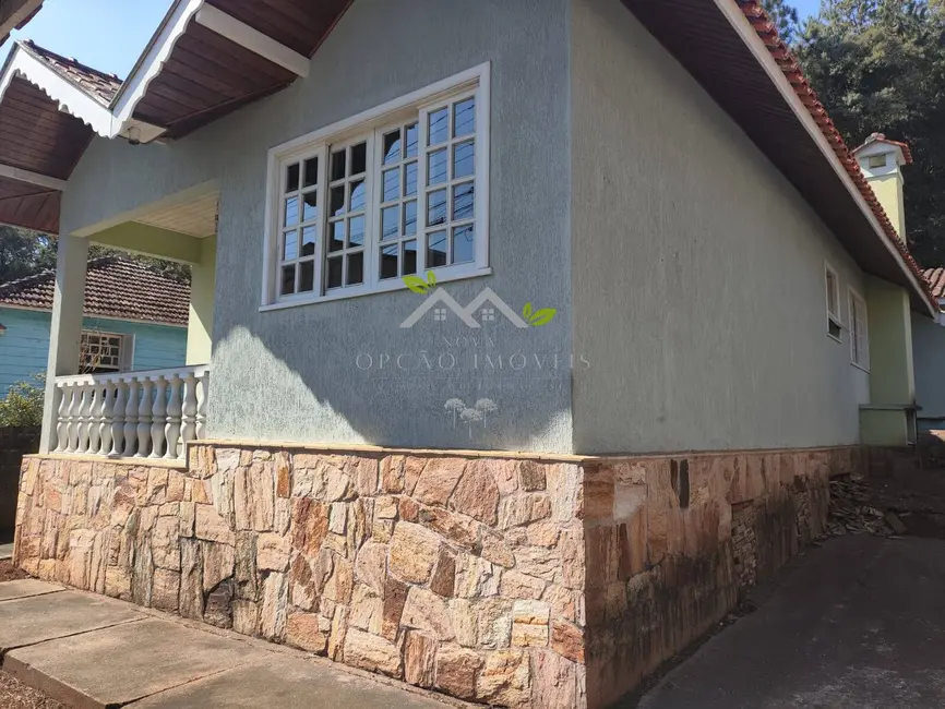 Foto 2 de Casa com 2 quartos à venda, 200m2 em Campos Do Jordao - SP