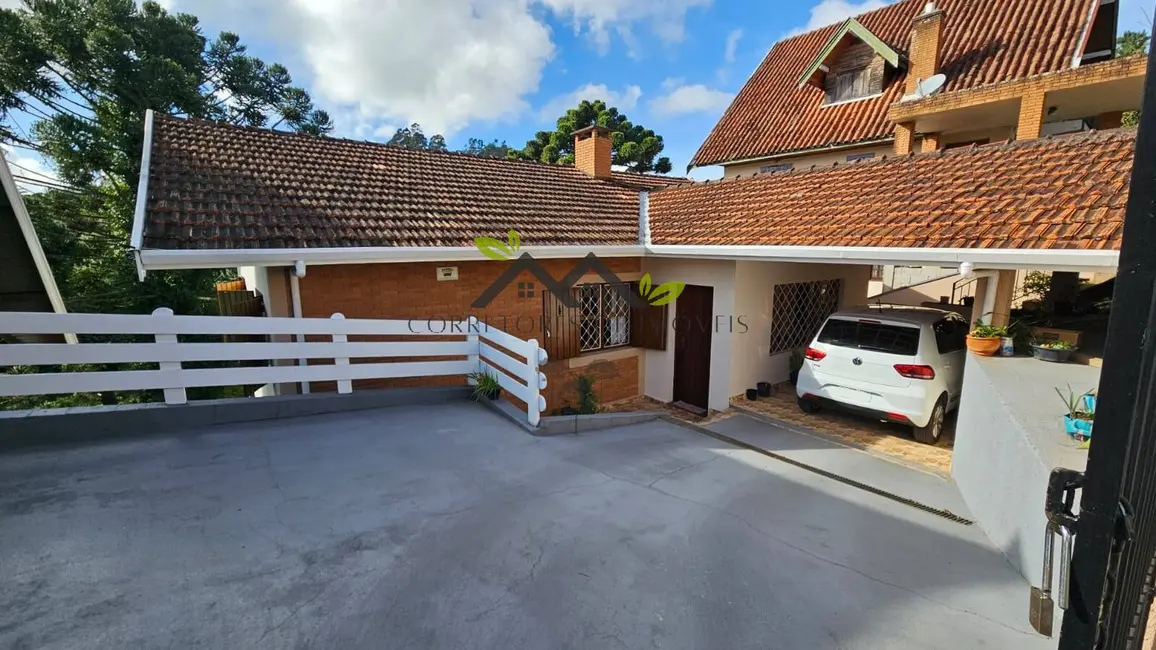 Foto 1 de Casa com 3 quartos à venda, 144m2 em Campos Do Jordao - SP