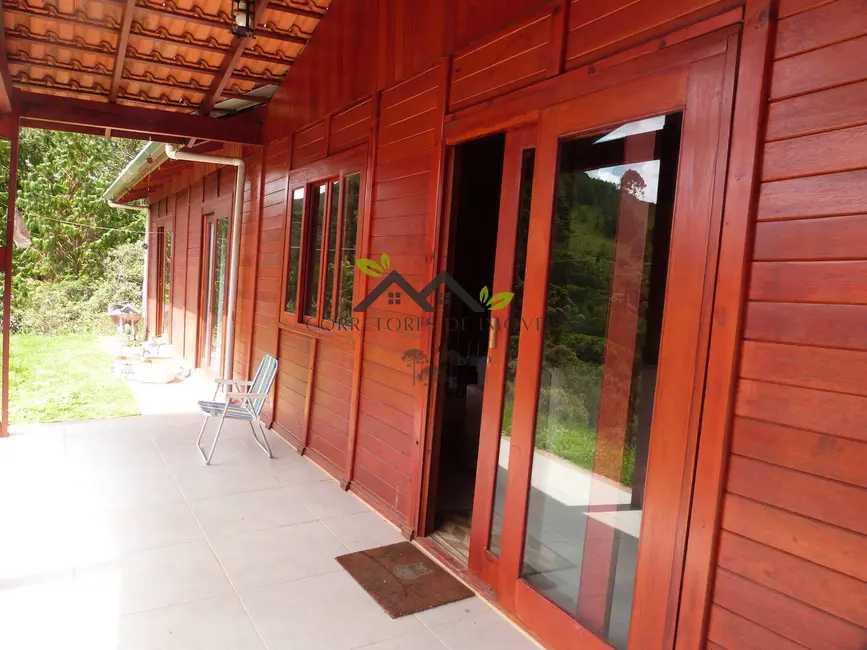 Foto 7 de Casa com 3 quartos à venda, 116m2 em Campos Do Jordao - SP