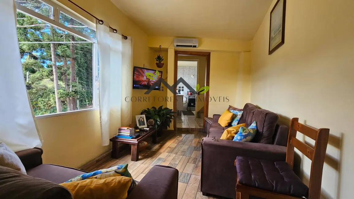 Foto 9 de Casa com 2 quartos à venda, 280m2 em Campos Do Jordao - SP