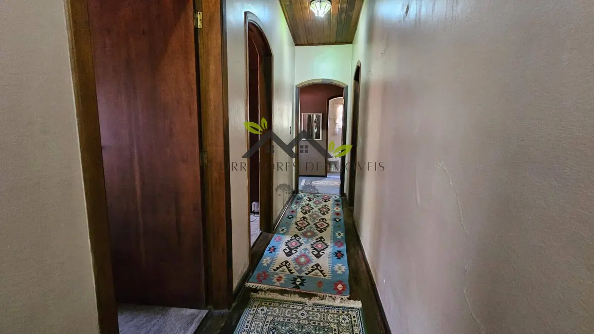 Foto 7 de Casa com 3 quartos à venda, 250m2 em Campos Do Jordao - SP