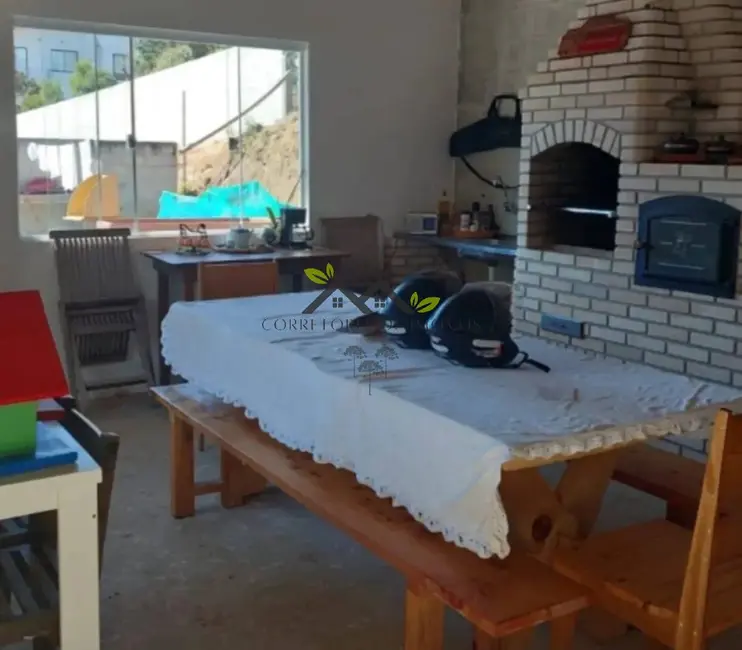 Foto 6 de Casa com 3 quartos à venda, 248m2 em Campos Do Jordao - SP