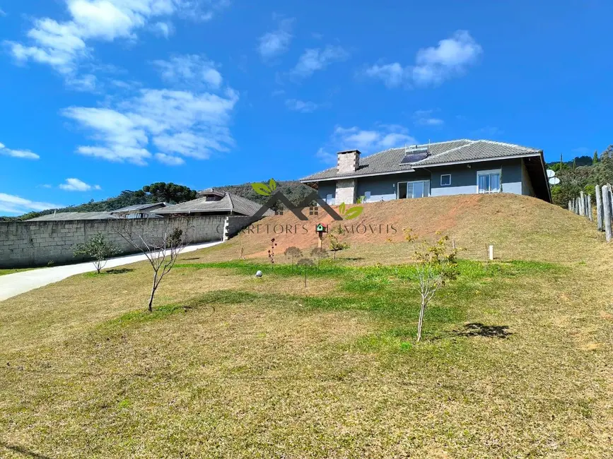 Foto 1 de Casa com 3 quartos à venda, 248m2 em Campos Do Jordao - SP