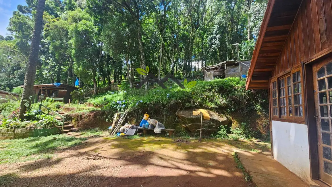 Foto 5 de Casa com 2 quartos à venda, 100m2 em Campos Do Jordao - SP