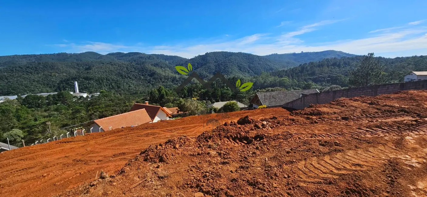 Foto 4 de Terreno / Lote à venda, 1110m2 em Campos Do Jordao - SP
