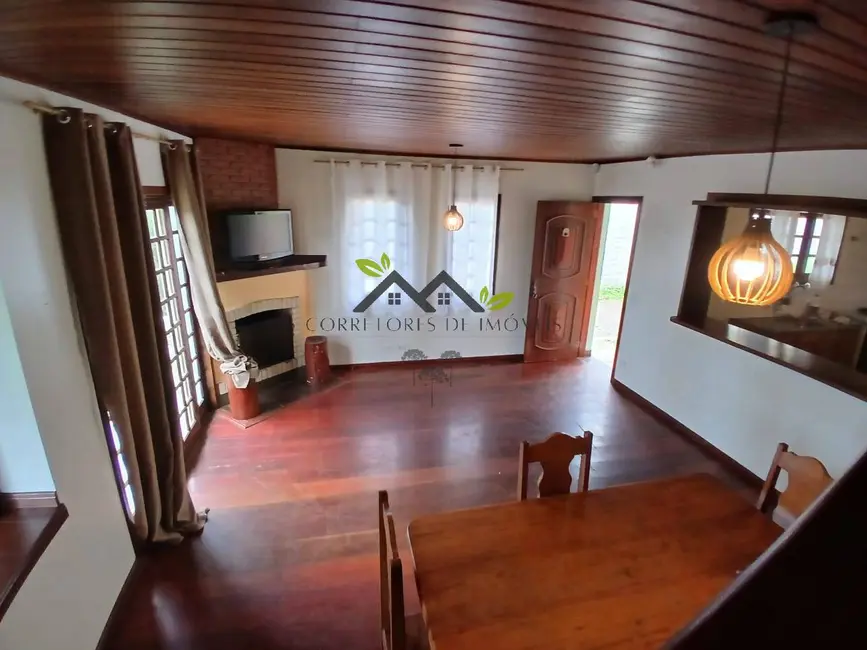 Casa com 3 quartos à venda, 90m2 em Campos Do Jordao - SP - imagem 7 Foto 7 de Casa com 3 quartos à venda, 90m2 em Campos Do Jordao - SP