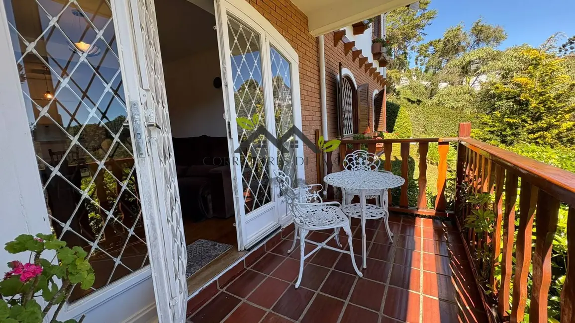 Apartamento com 2 quartos à venda, 100m2 em Campos Do Jordao - SP - imagem 2 Foto 2 de Apartamento com 2 quartos à venda, 100m2 em Campos Do Jordao - SP