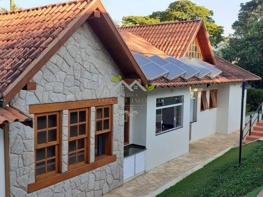 Foto 6 de Chácara com 3 quartos à venda, 209m2 em Brasopolis - MG