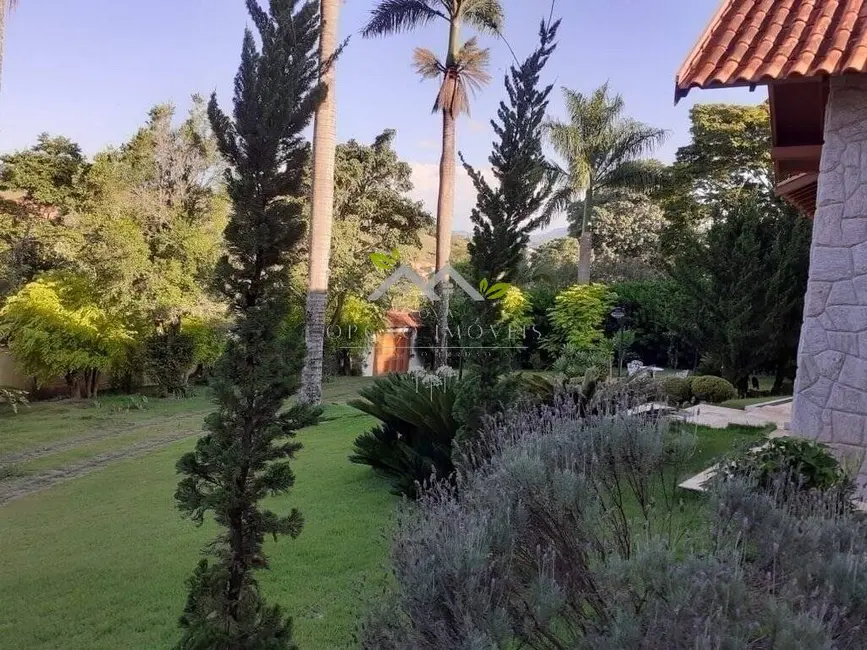 Foto 8 de Chácara com 3 quartos à venda, 209m2 em Brasopolis - MG