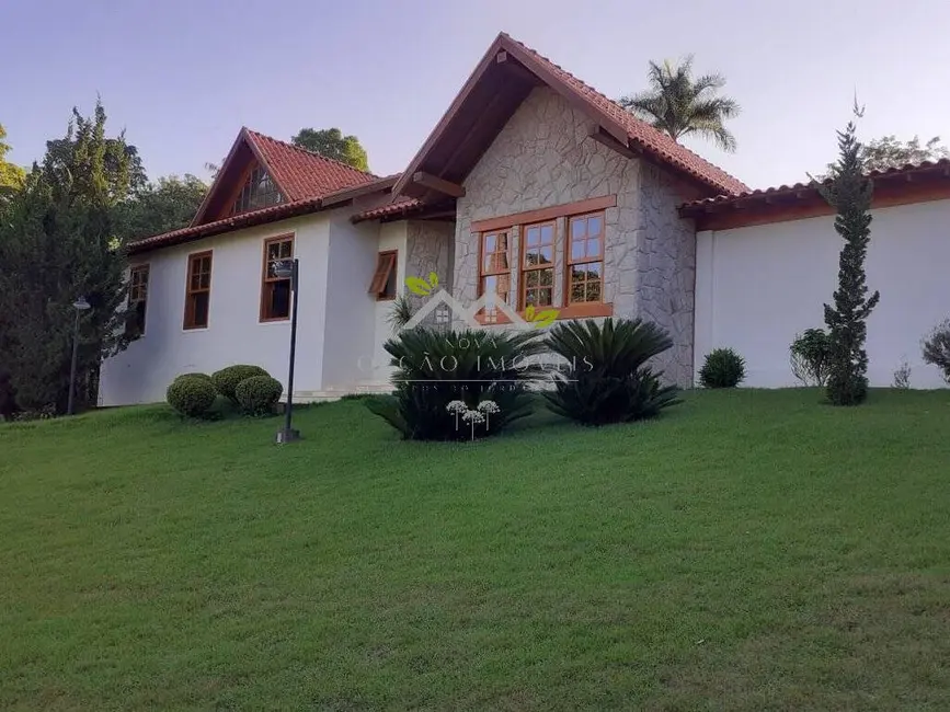 Foto 3 de Chácara com 3 quartos à venda, 209m2 em Brasopolis - MG