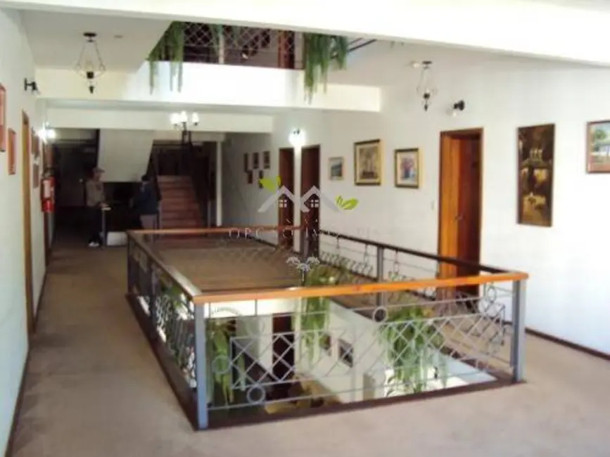 Foto 4 de Hotel / Motel à venda, 2100m2 em Campos Do Jordao - SP