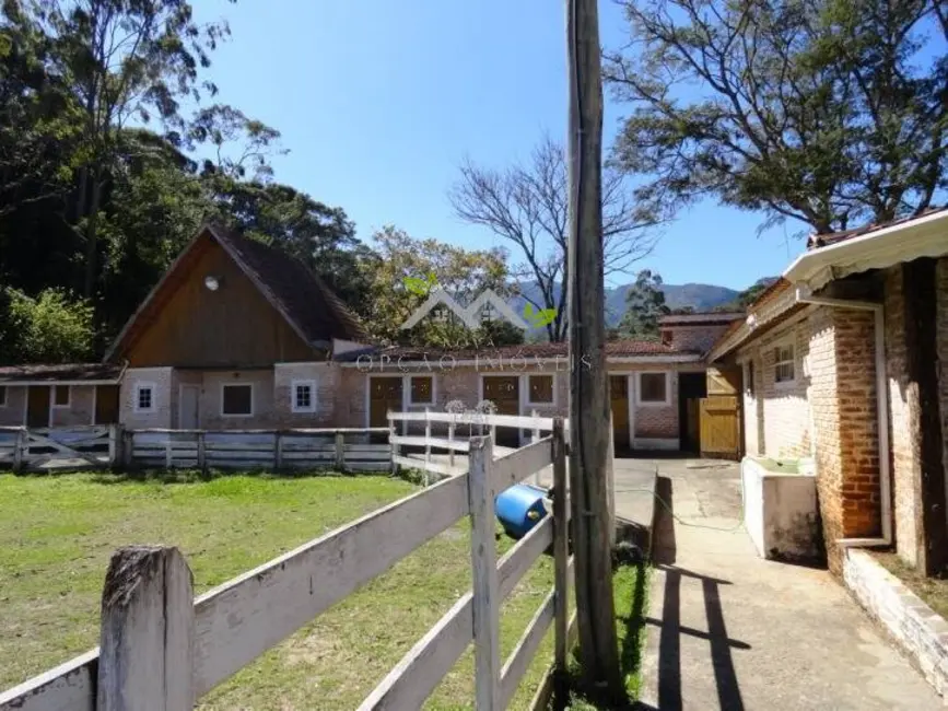 Foto 9 de Chácara com 3 quartos à venda, 150m2 em Santo Antonio Do Pinhal - SP