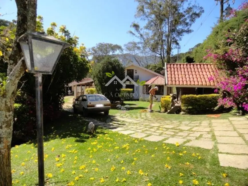 Foto 4 de Chácara com 3 quartos à venda, 150m2 em Santo Antonio Do Pinhal - SP