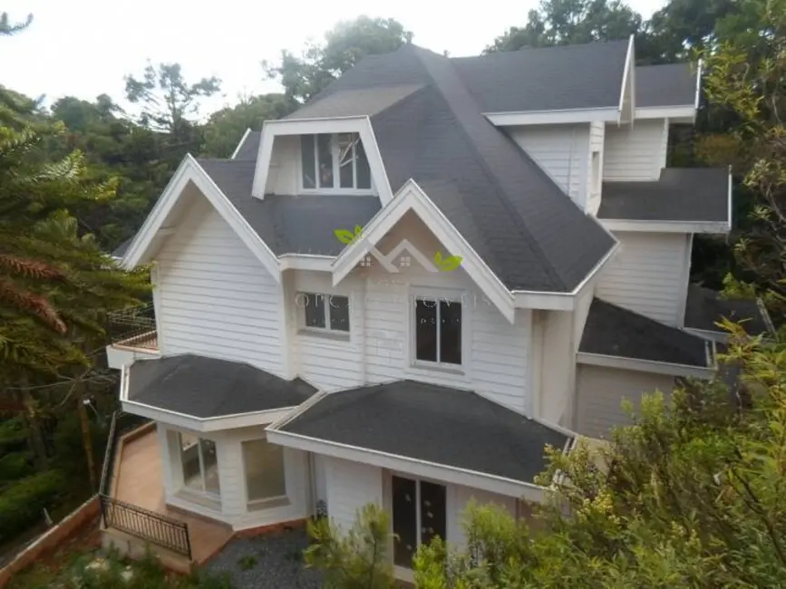 Foto 2 de Casa de Condomínio com 4 quartos à venda, 435m2 em Campos Do Jordao - SP