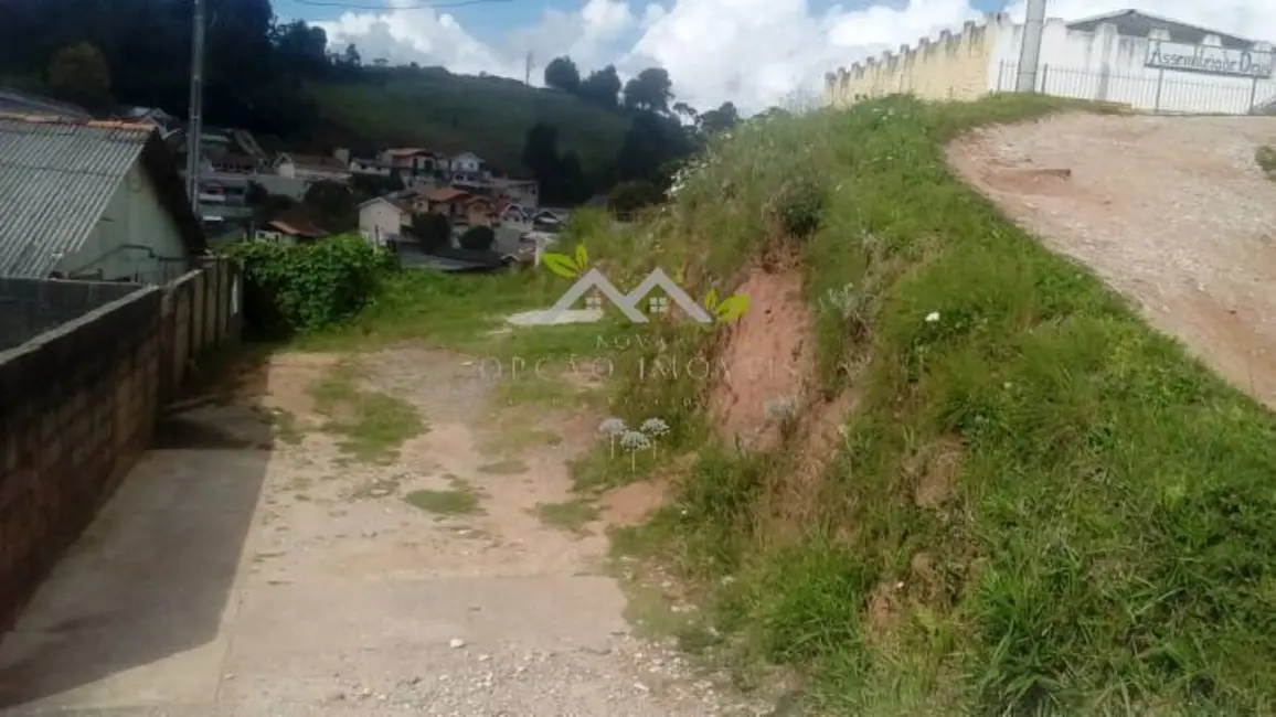 Terreno / Lote à venda, 250m2 em Campos Do Jordao - SP - imagem 3 Foto 3 de Terreno / Lote à venda, 250m2 em Campos Do Jordao - SP
