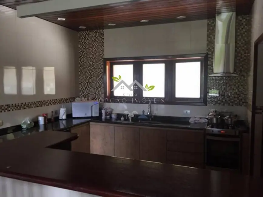 Foto 6 de Casa com 3 quartos à venda, 435m2 em Campos Do Jordao - SP