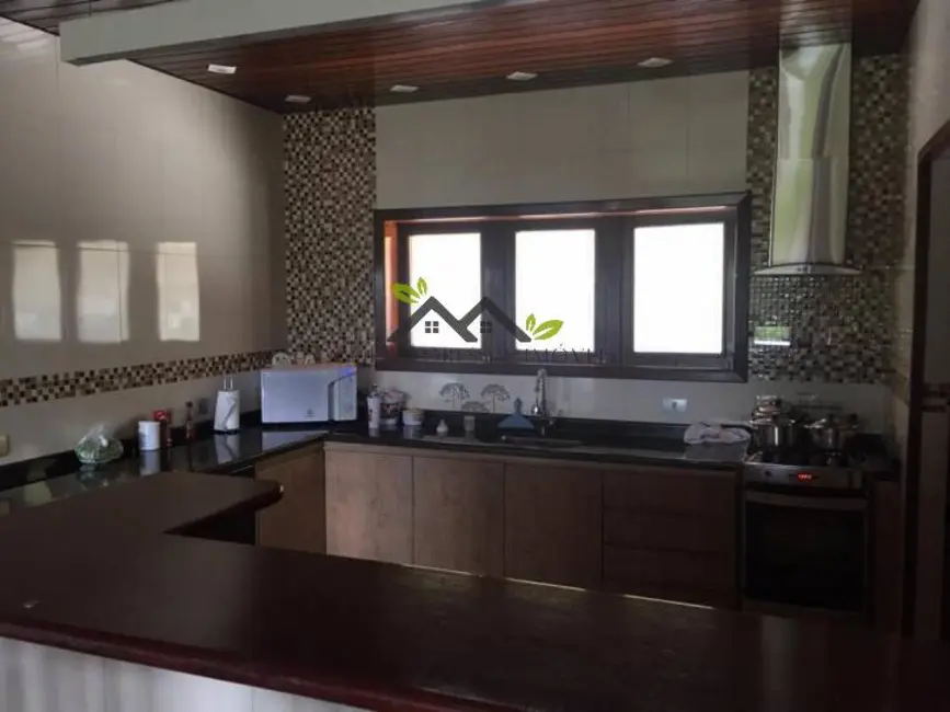 Foto 7 de Casa com 3 quartos à venda, 435m2 em Campos Do Jordao - SP