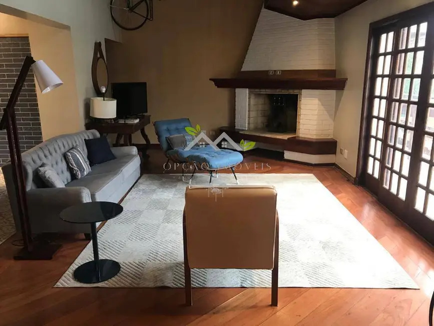 Foto 2 de Apartamento com 4 quartos à venda, 246m2 em Campos Do Jordao - SP