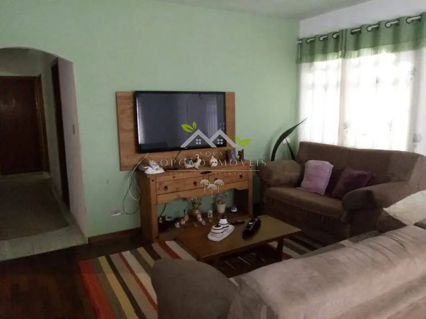 Chácara com 3 quartos à venda, 8000m2 em Campos Do Jordao - SP - imagem 9 Foto 9 de Chácara com 3 quartos à venda, 8000m2 em Campos Do Jordao - SP