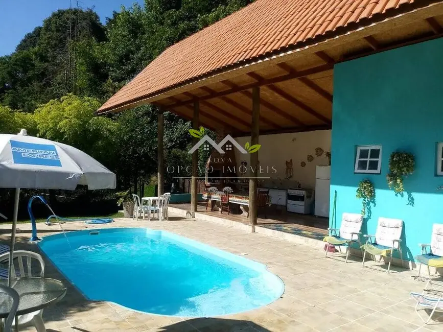 Chácara com 3 quartos à venda, 8000m2 em Campos Do Jordao - SP - imagem 4 Foto 4 de Chácara com 3 quartos à venda, 8000m2 em Campos Do Jordao - SP