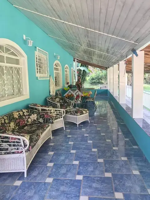Foto 2 de Chácara com 3 quartos à venda, 8000m2 em Campos Do Jordao - SP