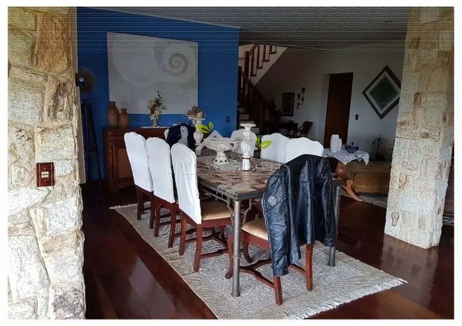 Foto 8 de Casa com 4 quartos à venda, 490m2 em Campos Do Jordao - SP