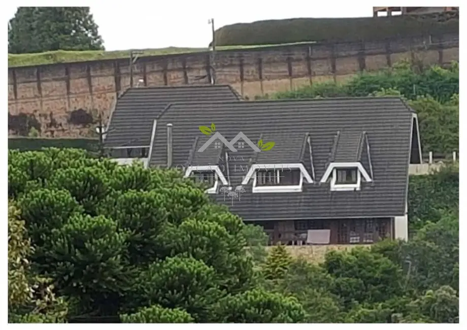 Foto 1 de Casa com 4 quartos à venda, 490m2 em Campos Do Jordao - SP