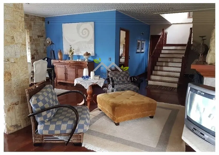 Foto 7 de Casa com 4 quartos à venda, 490m2 em Campos Do Jordao - SP