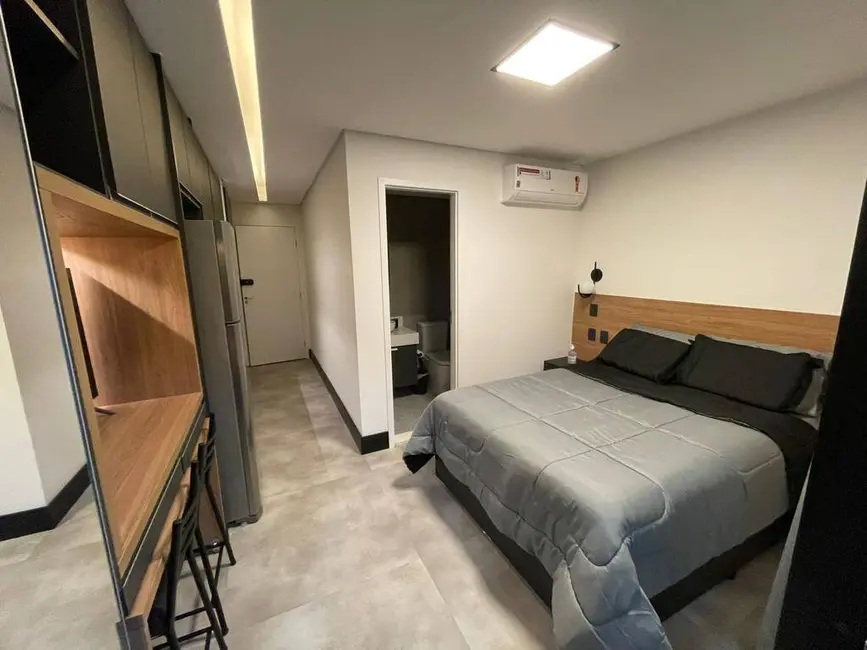 Foto 1 de Apartamento com 1 quarto para alugar, 23m2 em Centro, São Paulo - SP