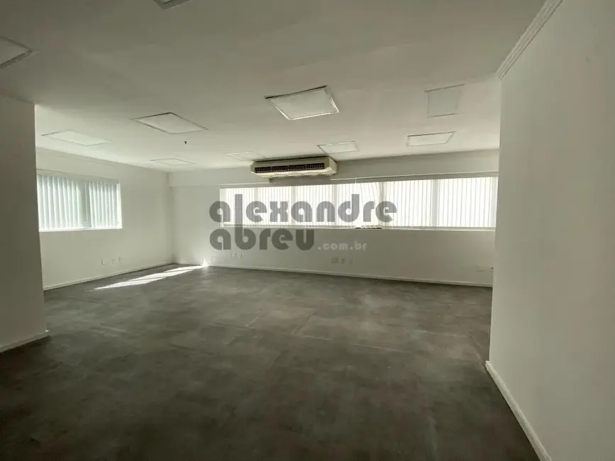 Sala Comercial para alugar, 134m2 em Itaim Bibi, São Paulo - SP - imagem 3 Foto 3 de Sala Comercial para alugar, 134m2 em Itaim Bibi, São Paulo - SP