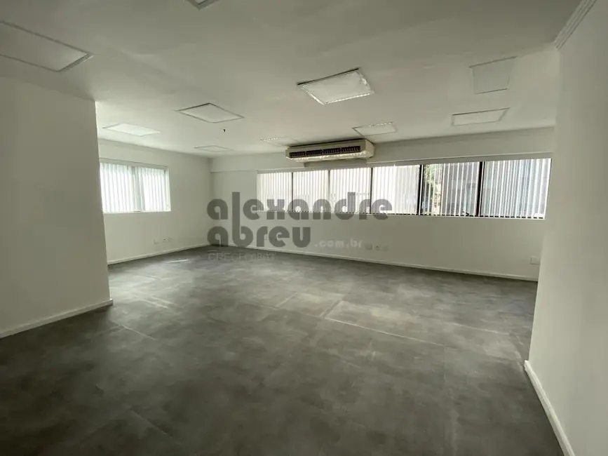 Sala Comercial para alugar, 134m2 em Itaim Bibi, São Paulo - SP - imagem 6 Foto 6 de Sala Comercial para alugar, 134m2 em Itaim Bibi, São Paulo - SP