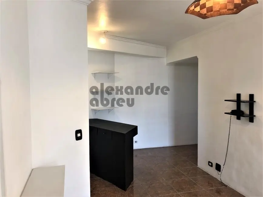 Apartamento com 1 quarto para alugar, 40m2 em Moema, São Paulo - SP - imagem 5 Foto 5 de Apartamento com 1 quarto para alugar, 40m2 em Moema, São Paulo - SP