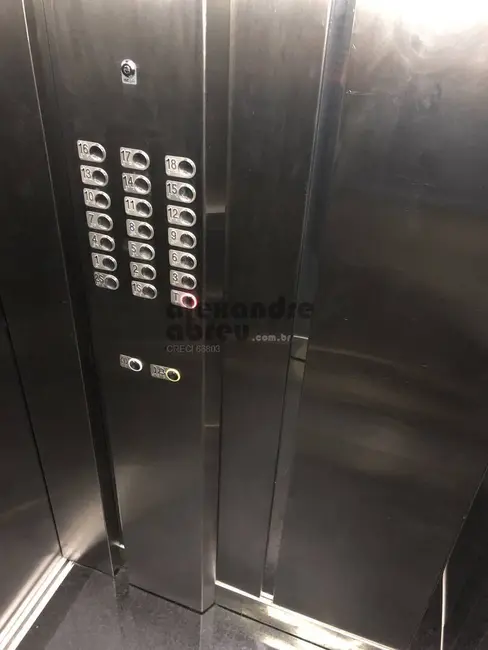 Foto 4 de Apartamento com 2 quartos à venda, 85m2 em Moema, São Paulo - SP