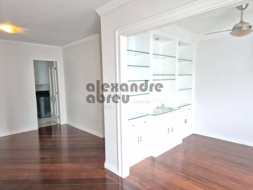 Apartamento com 3 quartos para alugar, 90m2 em Itaim Bibi, São Paulo - SP - imagem 3 Foto 3 de Apartamento com 3 quartos para alugar, 90m2 em Itaim Bibi, São Paulo - SP