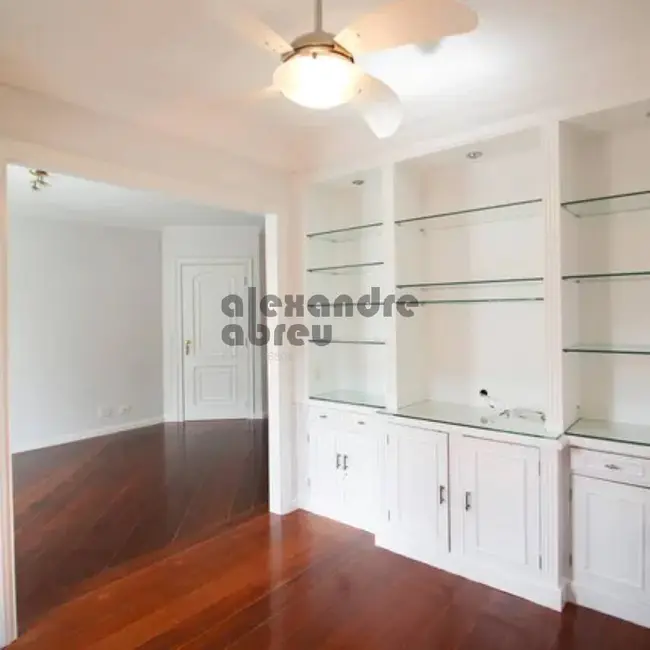 Apartamento com 3 quartos para alugar, 90m2 em Itaim Bibi, São Paulo - SP - imagem 4 Foto 4 de Apartamento com 3 quartos para alugar, 90m2 em Itaim Bibi, São Paulo - SP
