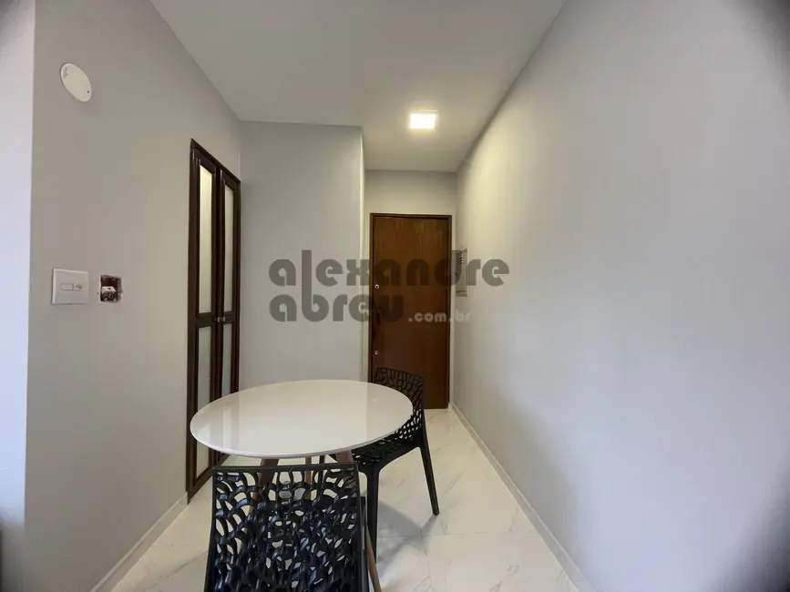 Foto 5 de Apartamento com 1 quarto para alugar, 39m2 em Indianópolis, São Paulo - SP