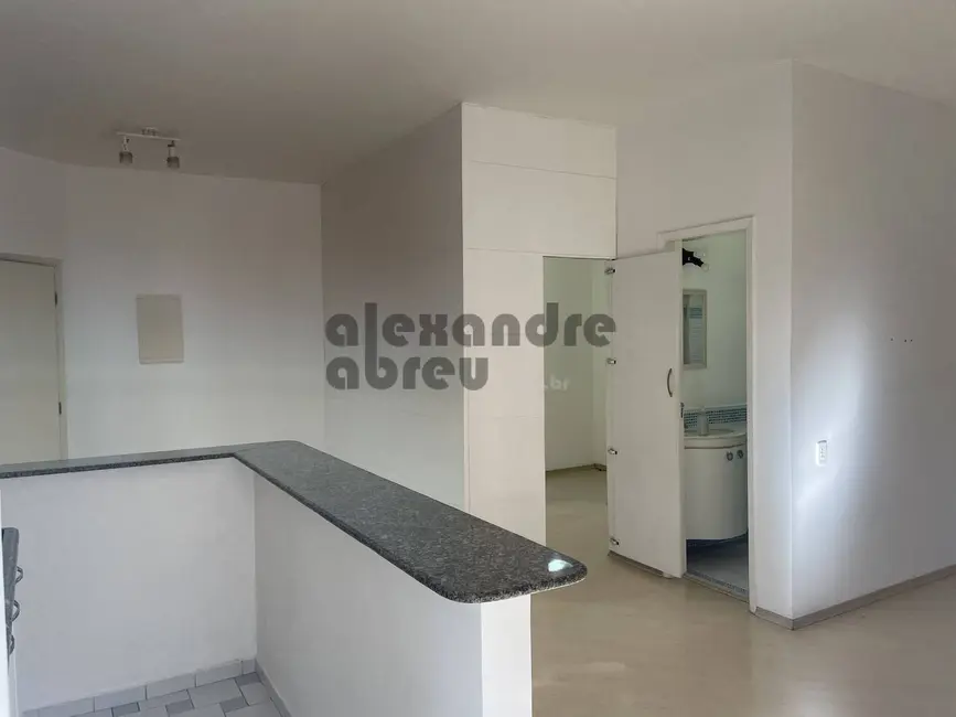 Foto 8 de Apartamento com 1 quarto à venda e para alugar, 52m2 em Vila Suzana, São Paulo - SP