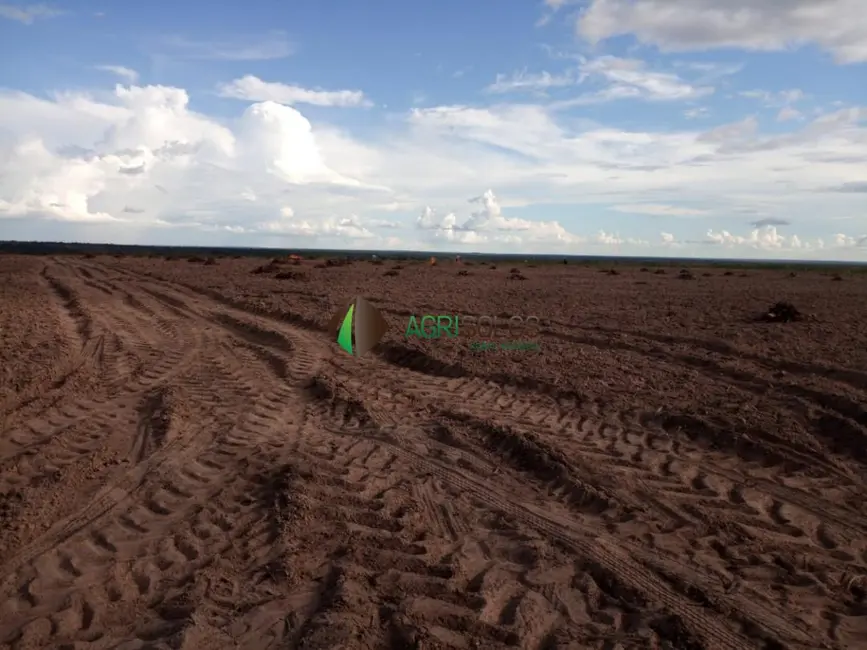 Foto 2 de Sala Comercial à venda, 2037m2 em Sao Domingos Do Azeitao - MA