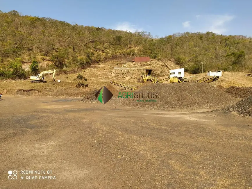 Foto 4 de Chácara à venda, 248m2 em Belo Horizonte - MG