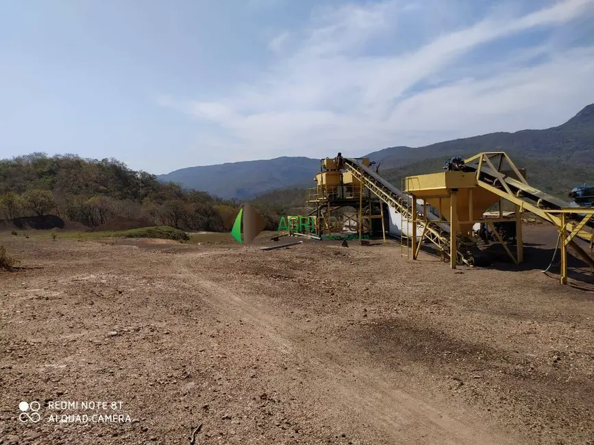 Foto 3 de Chácara à venda, 248m2 em Belo Horizonte - MG