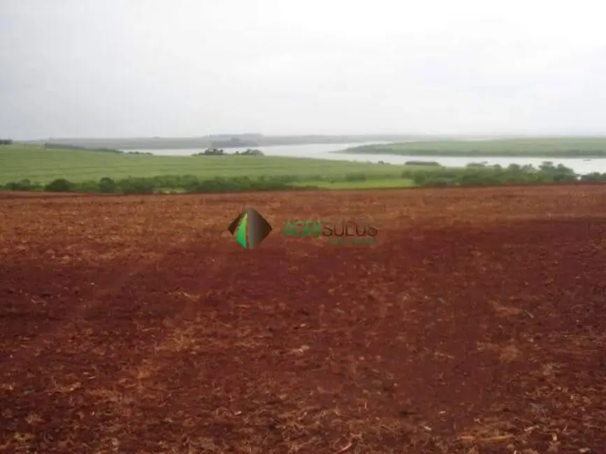 Fazenda / Haras à venda, 1800m2 em Londrina - PR - imagem 3 Foto 3 de Fazenda / Haras à venda, 1800m2 em Londrina - PR