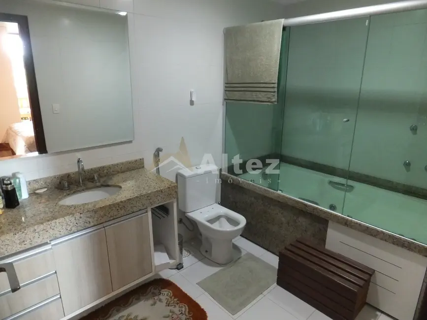 Foto 10 de Apartamento com 3 quartos à venda, 225m2 em Alto, Teresopolis - RJ