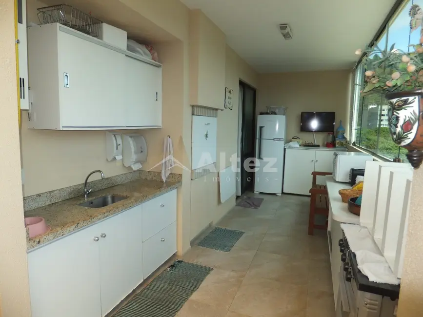 Foto 6 de Apartamento com 3 quartos à venda, 225m2 em Alto, Teresopolis - RJ