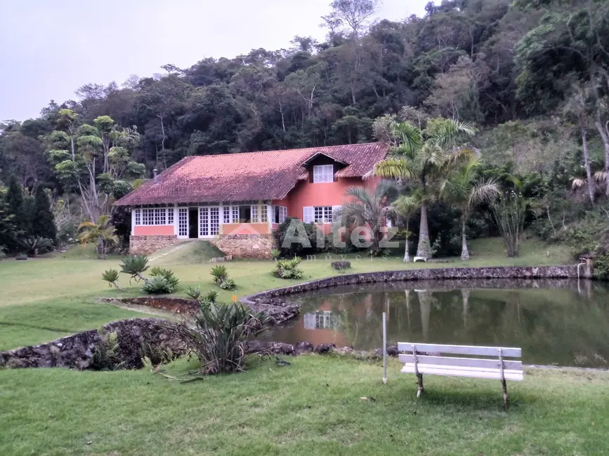 Foto 1 de Sítio / Rancho com 4 quartos à venda, 123000m2 em Córrego das Pedras, Teresopolis - RJ