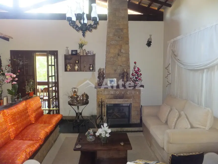 Casa com 3 quartos à venda, 850m2 em Parque do Imbui, Teresopolis - RJ - imagem 6 Foto 6 de Casa com 3 quartos à venda, 850m2 em Parque do Imbui, Teresopolis - RJ