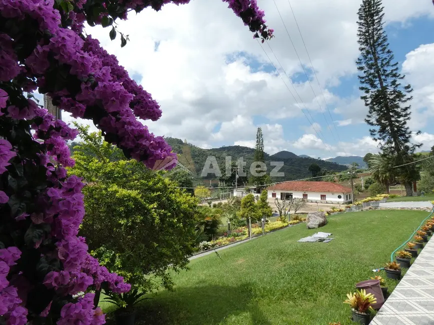 Foto 1 de Sítio / Rancho com 3 quartos à venda, 304000m2 em Vieira, Teresopolis - RJ