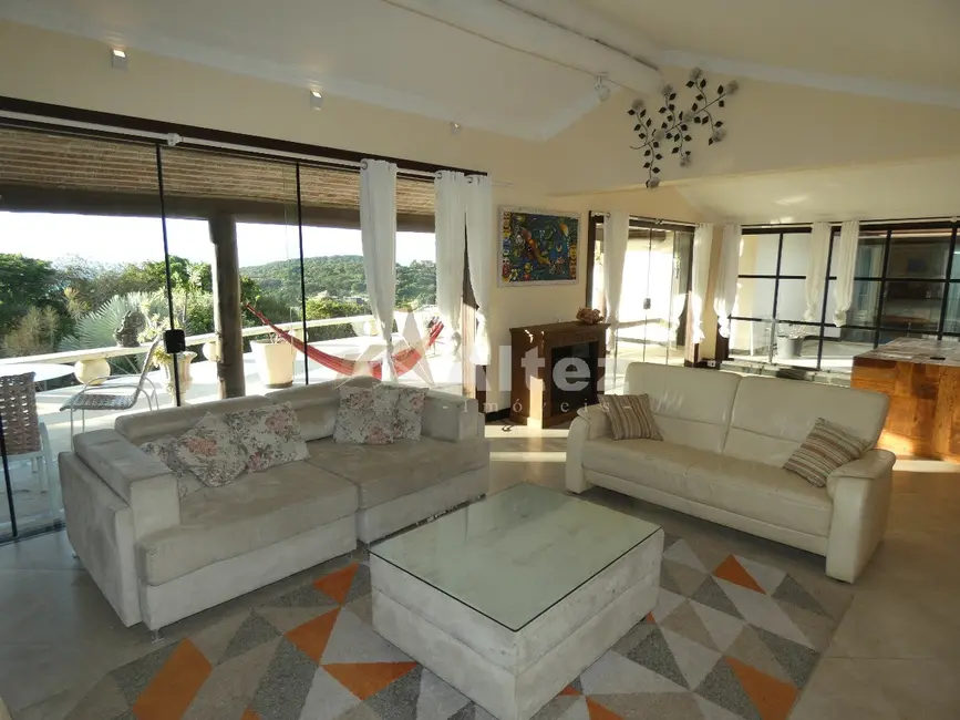 Casa com 6 quartos à venda, 2200m2 em Armacao Dos Buzios - RJ - imagem 3 Foto 3 de Casa com 6 quartos à venda, 2200m2 em Armacao Dos Buzios - RJ