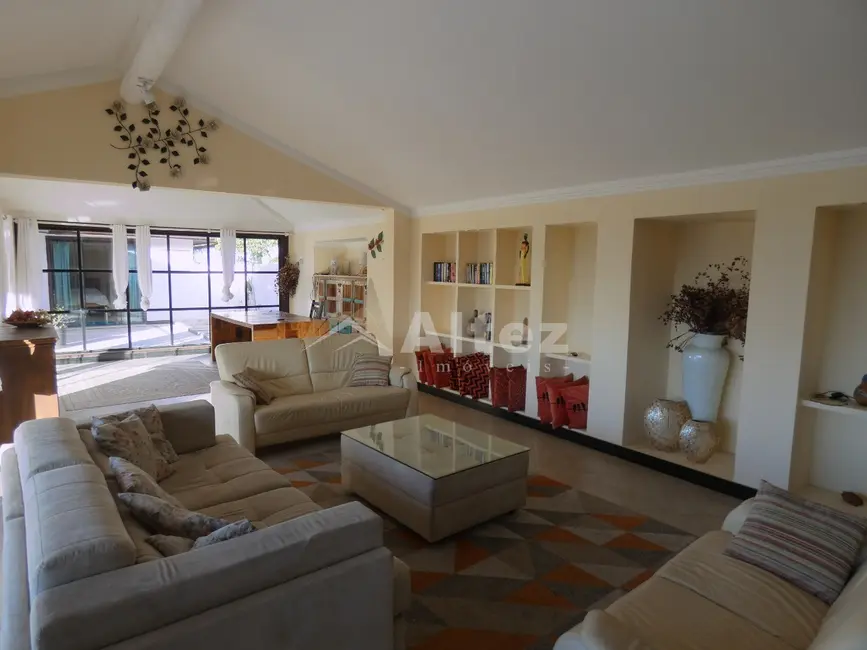 Casa com 6 quartos à venda, 2200m2 em Armacao Dos Buzios - RJ - imagem 4 Foto 4 de Casa com 6 quartos à venda, 2200m2 em Armacao Dos Buzios - RJ