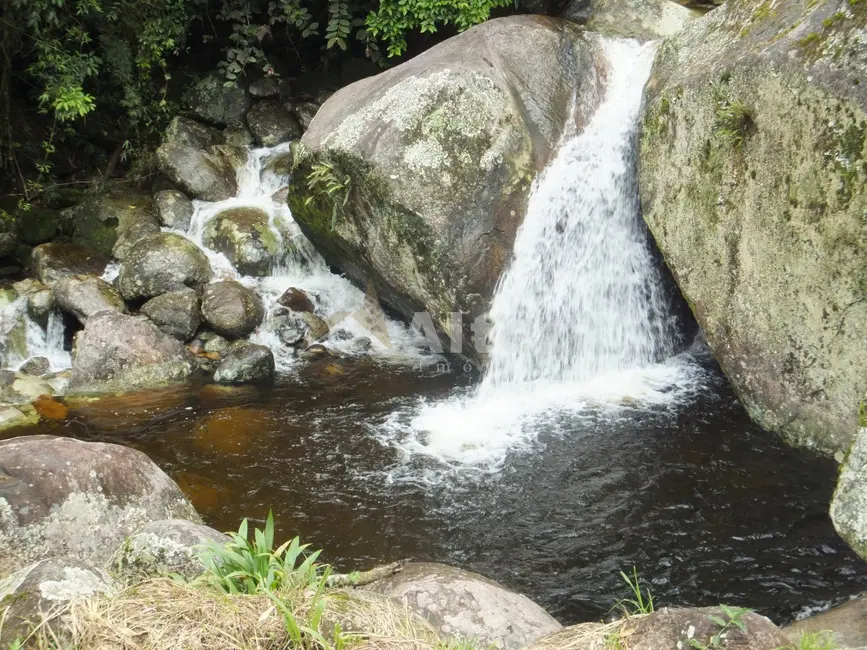 Foto 1 de Sítio / Rancho com 4 quartos à venda, 40000m2 em Granja Guarani, Teresopolis - RJ